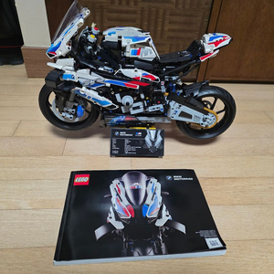 레고 42130 BMW M 1000RR 이미지