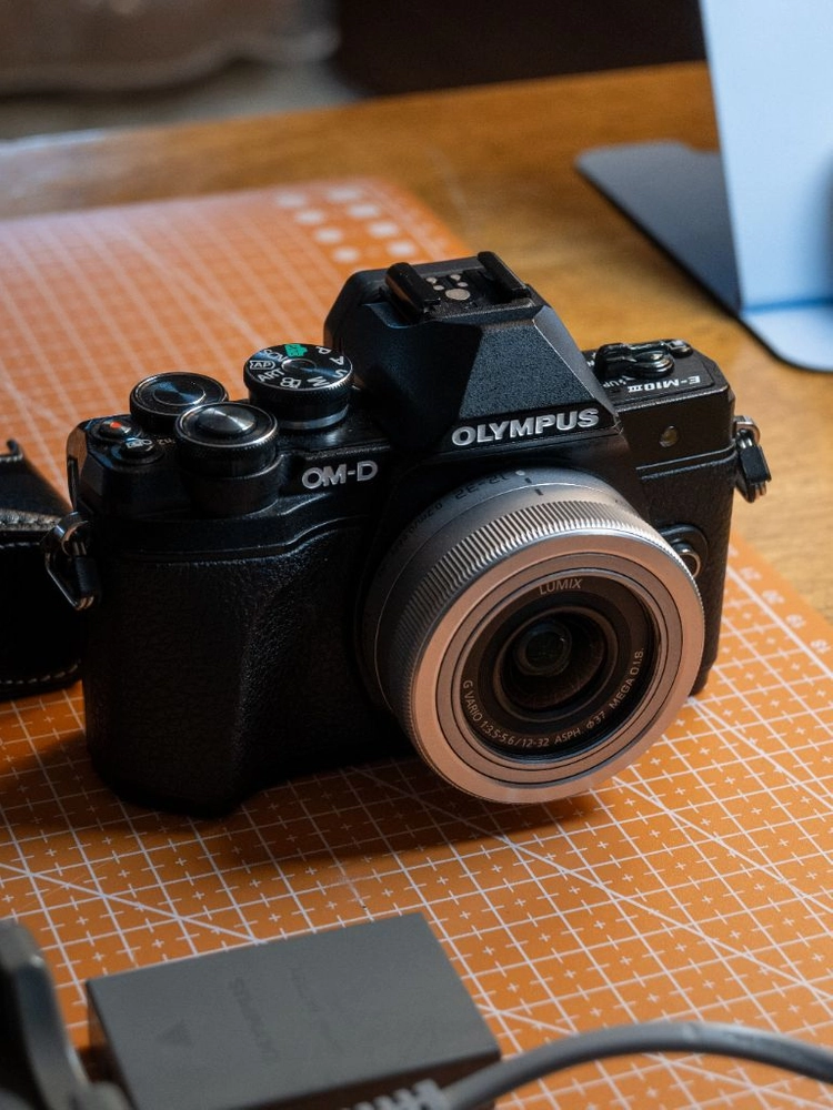 올림푸스 e-m10 mark3 , 루믹스 12-32mm 마이크로포서드 이미지