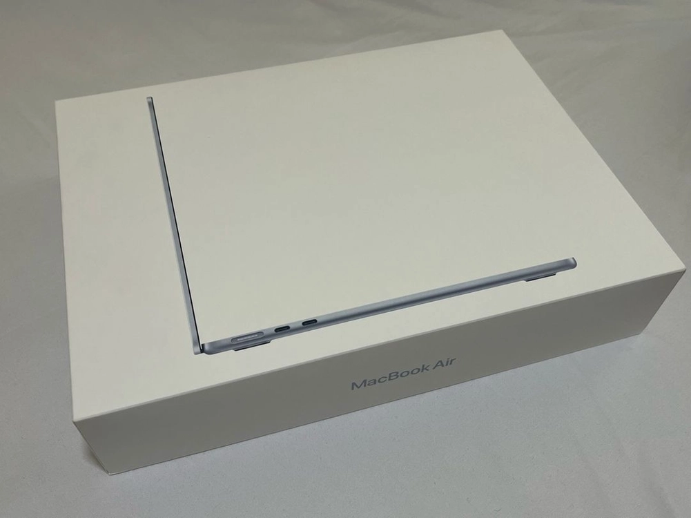 Apple 맥북에어 13 M5 스카이블루 24GB / 1TB / 10코어 S급 - 안심되는 중고거래