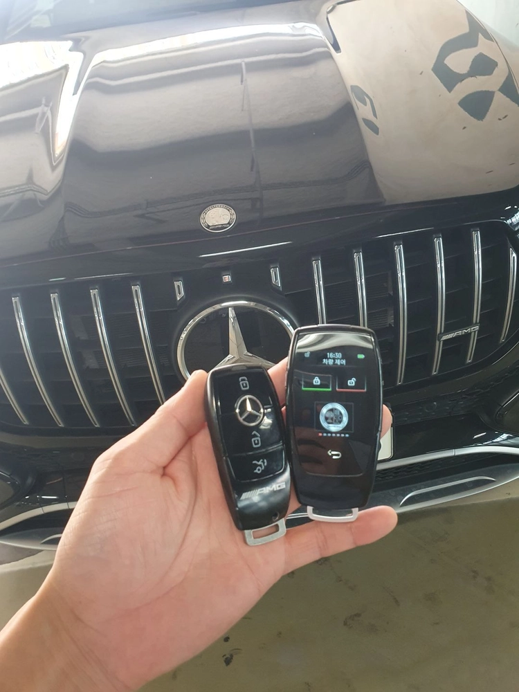 벤츠 G63 AMG 2023년식 디스플레이키 개조, 신형 AMG 로고 스타일 액정키 이미지