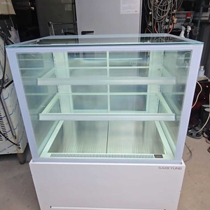 세경 900mm3단제과쇼케이스 판매합니다 이미지