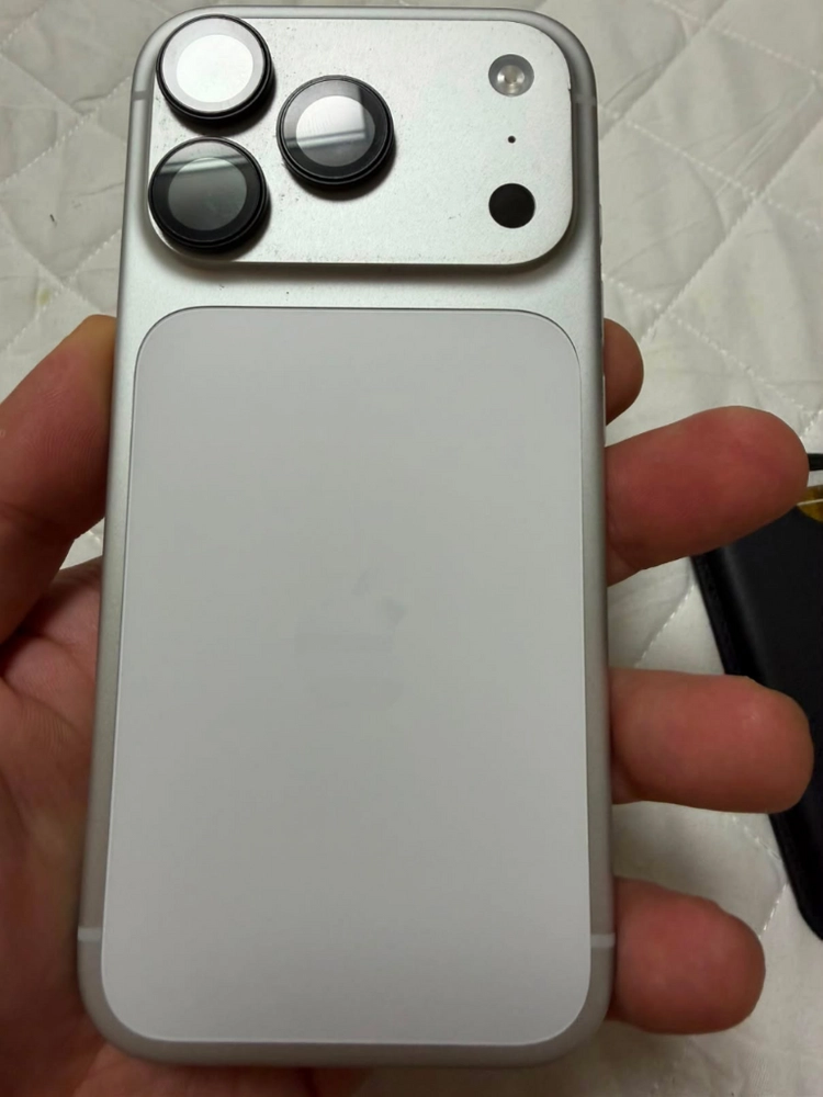 스마트폰아이폰 17프로 실버 256GB 이미지