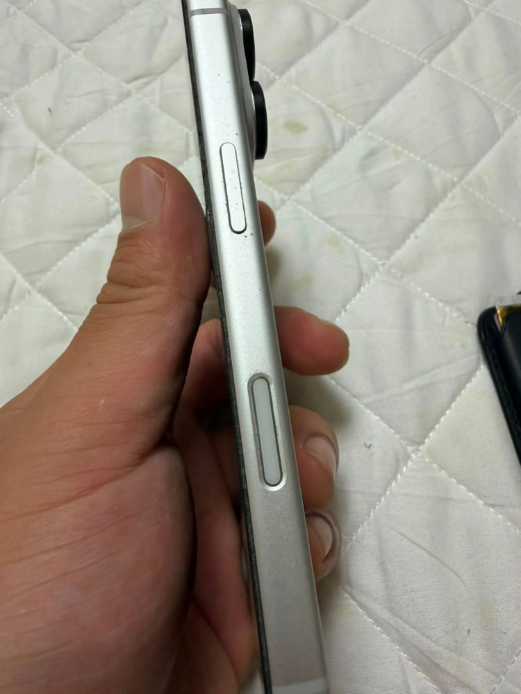 스마트폰아이폰 17프로 실버 256GB 이미지