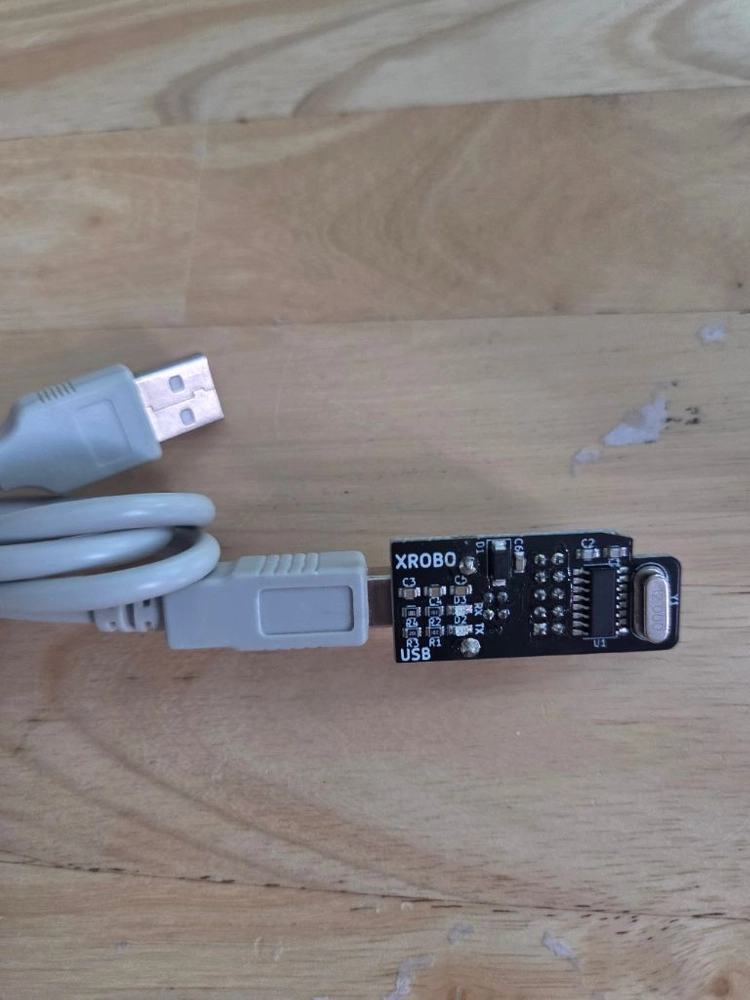 XRobo USB 다운로드 보드 이미지