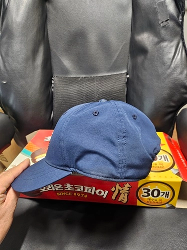 아다다스 골프 볼캡 이미지