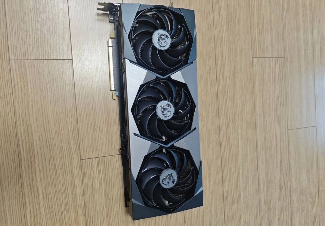 MSI RTX 3070Ti 슈프림 그래픽카드 - 안심되는 중고거래
