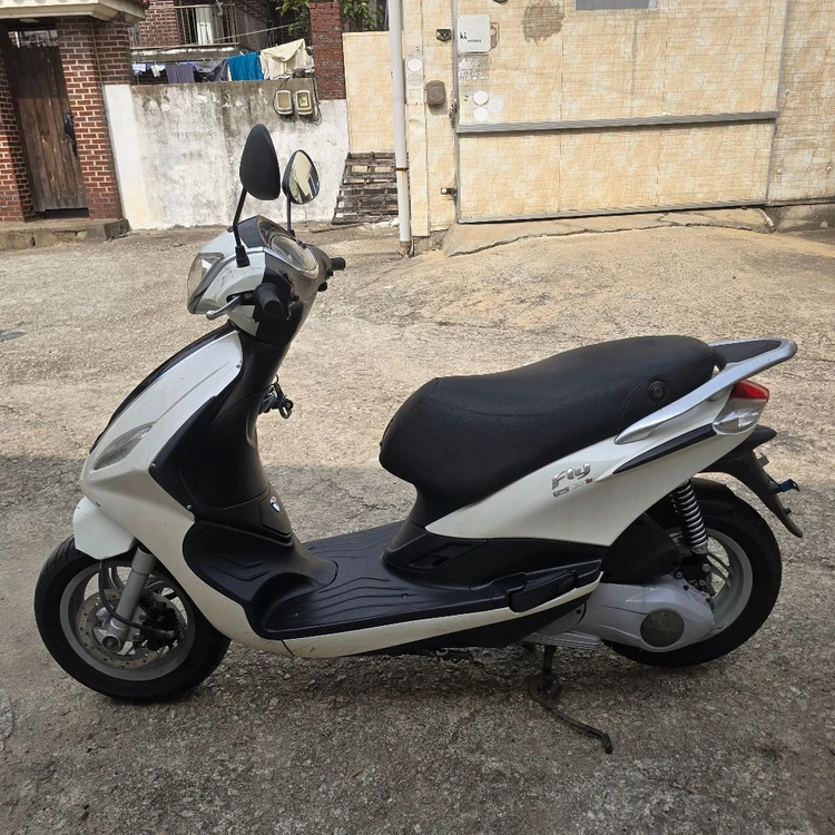 피아지오 플라이125 15년 9,132km 스쿠터 오토바이 이미지