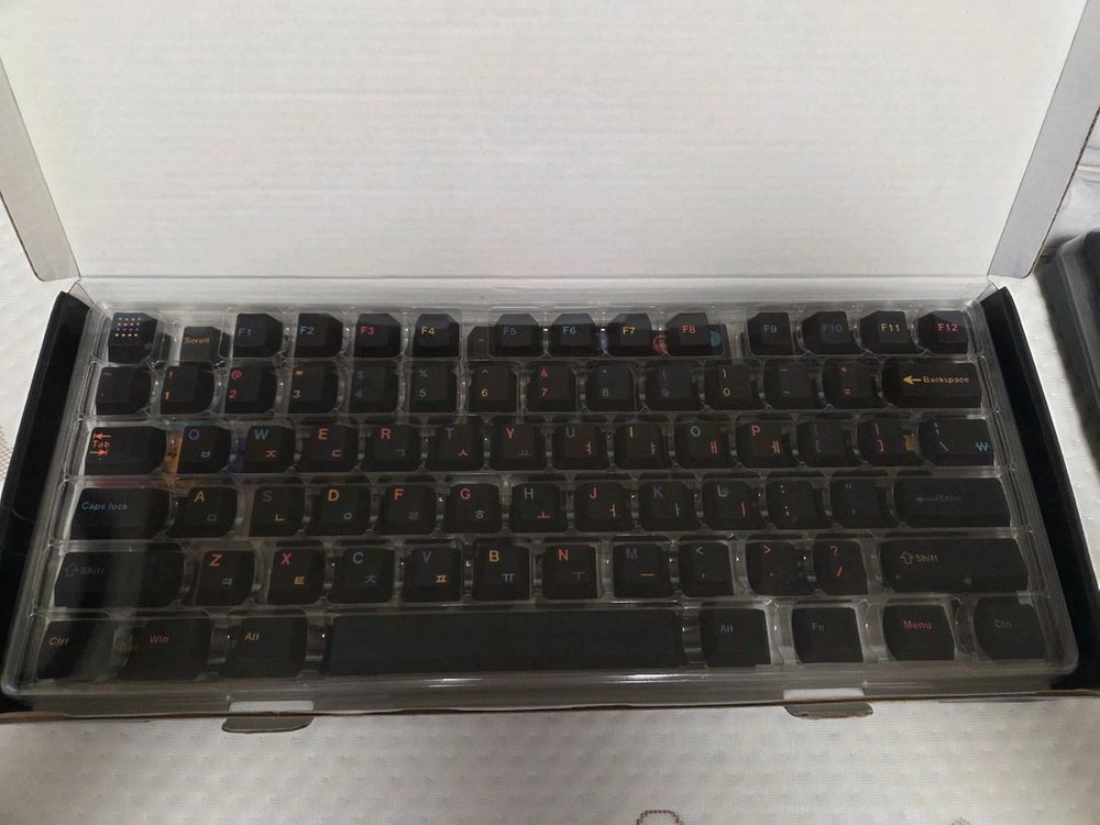 언더그라운드 월드 키캡 팝니다 이미지