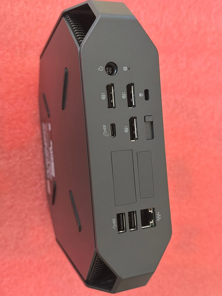 HP Z2 mini G4 9세대 CPU 영상편집 주식투자 미니PC 이미지