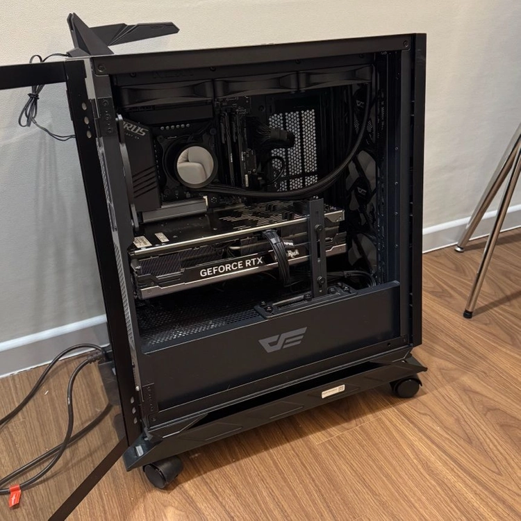 고사양 게이밍 컴퓨터 작업용 워크스테이션 로컬AI | rtx4090 i9 64gb 이미지