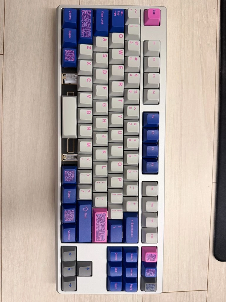 venom 80he 6.25 rgb 풀 알루하우징 팝니다 이미지