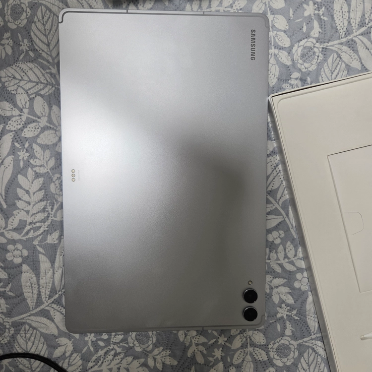 갤럭시탭 s11 울트라 512 wifi + 삼성 정품 북커버 이미지