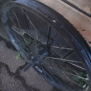 bmx 미션 인게이지 리어 휠셋 이미지
