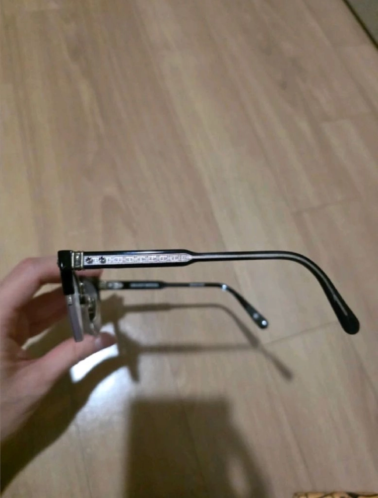 크롬하츠 니너스 이미지