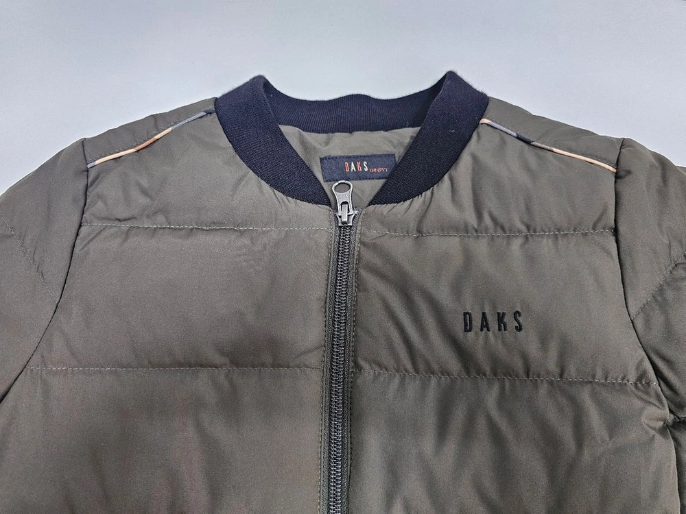 DAKS 닥스 키즈 체크 배색 다운 패딩 점퍼 / 아동 130 (9Y) 카키 이미지