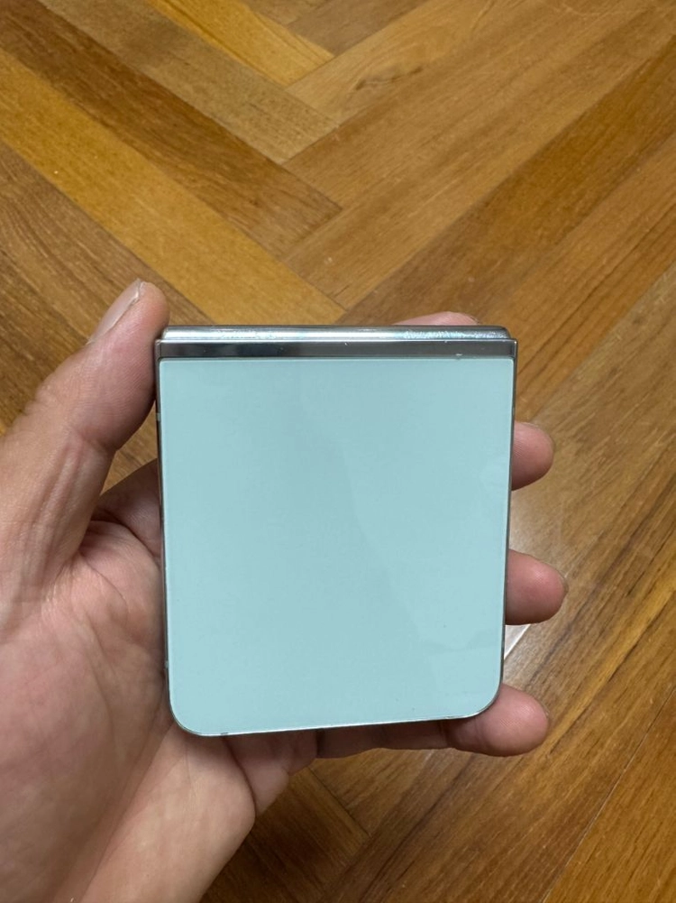 삼성 갤럭시 Z플립 5 민트 블랙 512GB 상태최상 이미지