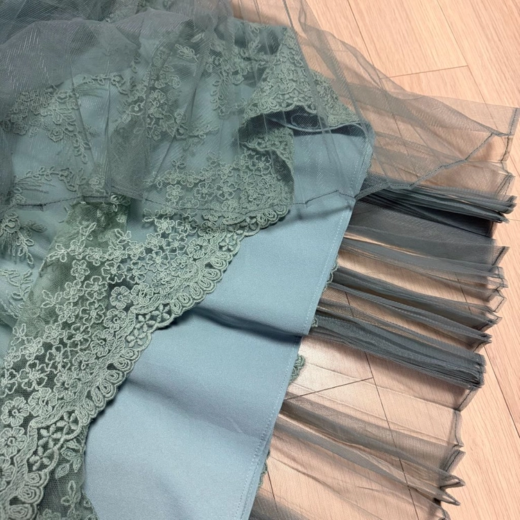 한섬 마인 MINE 자수 레이스 이중 샤 플리츠 스커트 롱치마 민트 튤 망사 하객룩 이미지