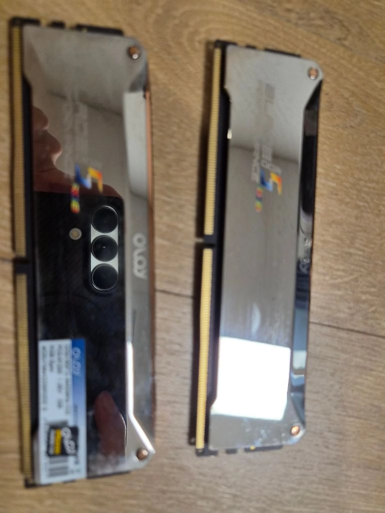 Oloy ddr5-6400 고수율 16gb(16gb한개) - 안심되는 중고거래