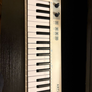 Arturia KeyStep 32 미디건반 이미지