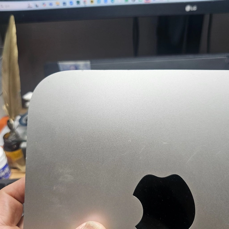 애플 mac mini 이미지