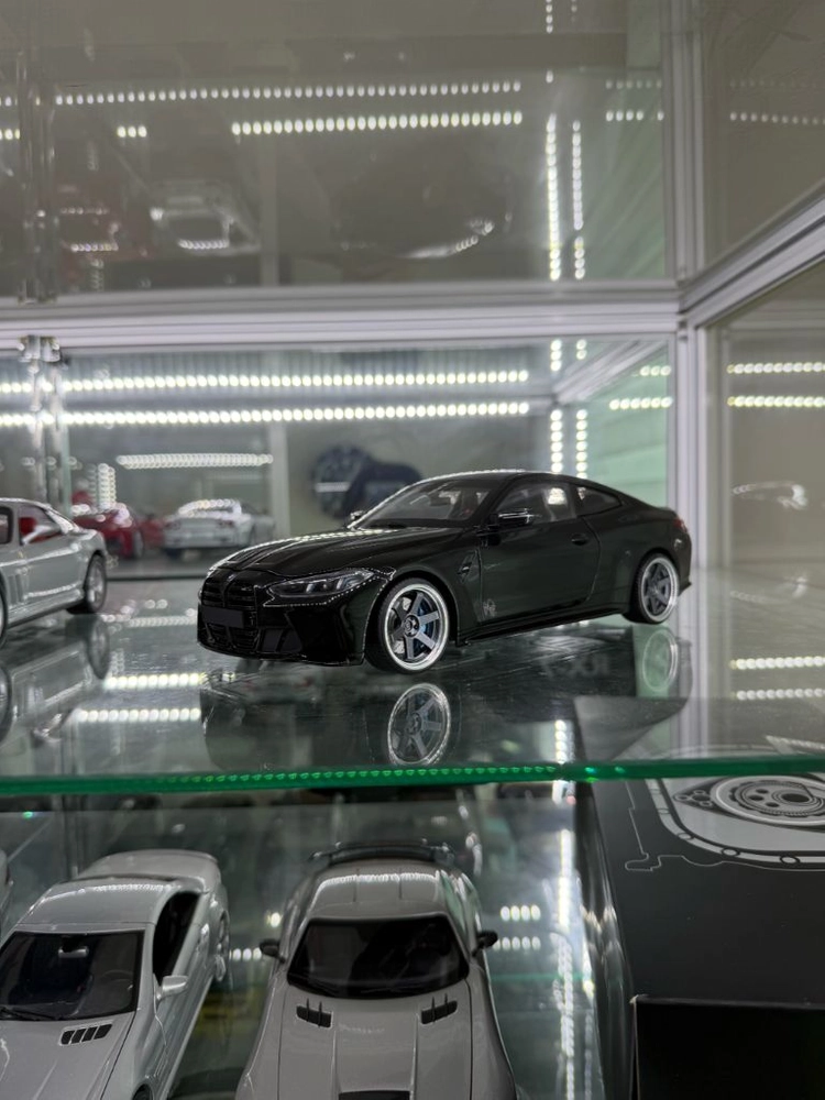 1:18 미니챔프 bmw m4 블랙 커스텀 다이캐스트 팝니다 - 안심되는 중고거래