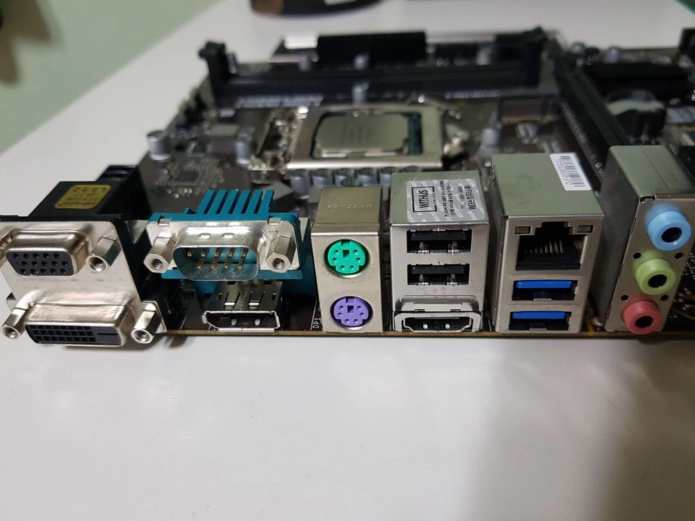 i3-10100F H410M 보드셋 이미지