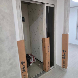 강마루 광폭 프로모션진행하고 있는 멜텍 소프트그레이 상품입니다. 7.5T*165W*1205L 이미지