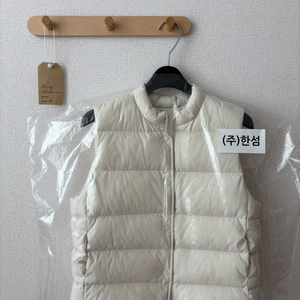 더캐시미어키즈 패딩베스트 크림, 140 새상품 이미지