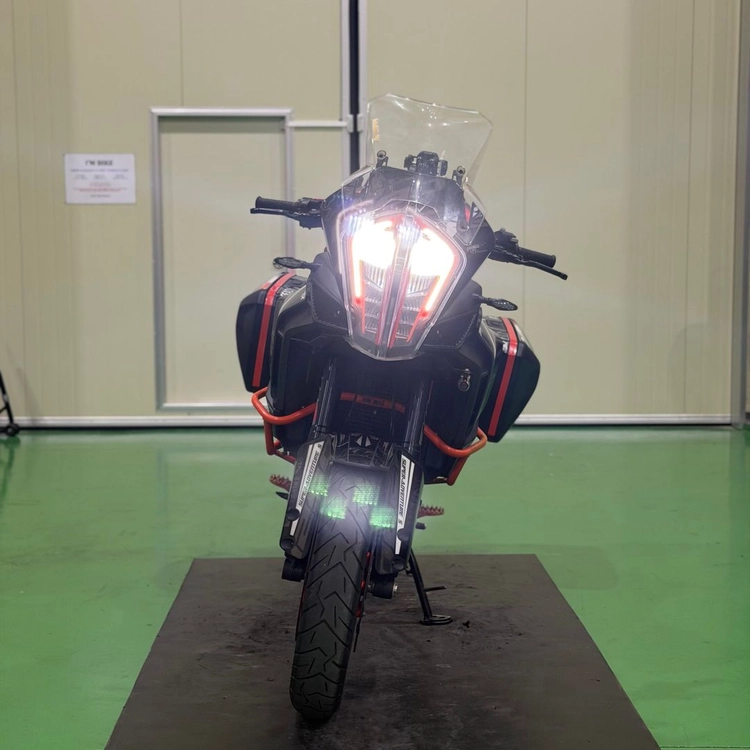 ktm 1290슈퍼어드벤처s 18년식 레오빈스 구변o 컨디션 좋은 바이크 판매합니다 이미지