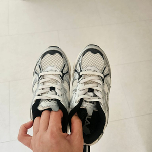 휠라키즈 운동화180 이미지