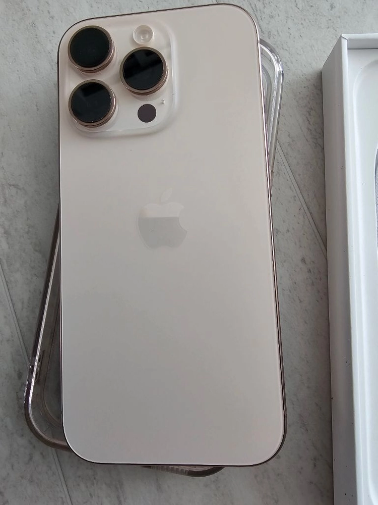 아이폰 16 Pro 256GB 데저트티타늄 풀박스 이미지