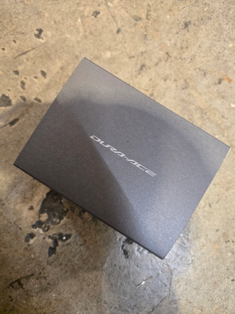 시마노 듀라에이스 R9250 DI2 뒷변속기 (새상품) - 안심되는 중고거래