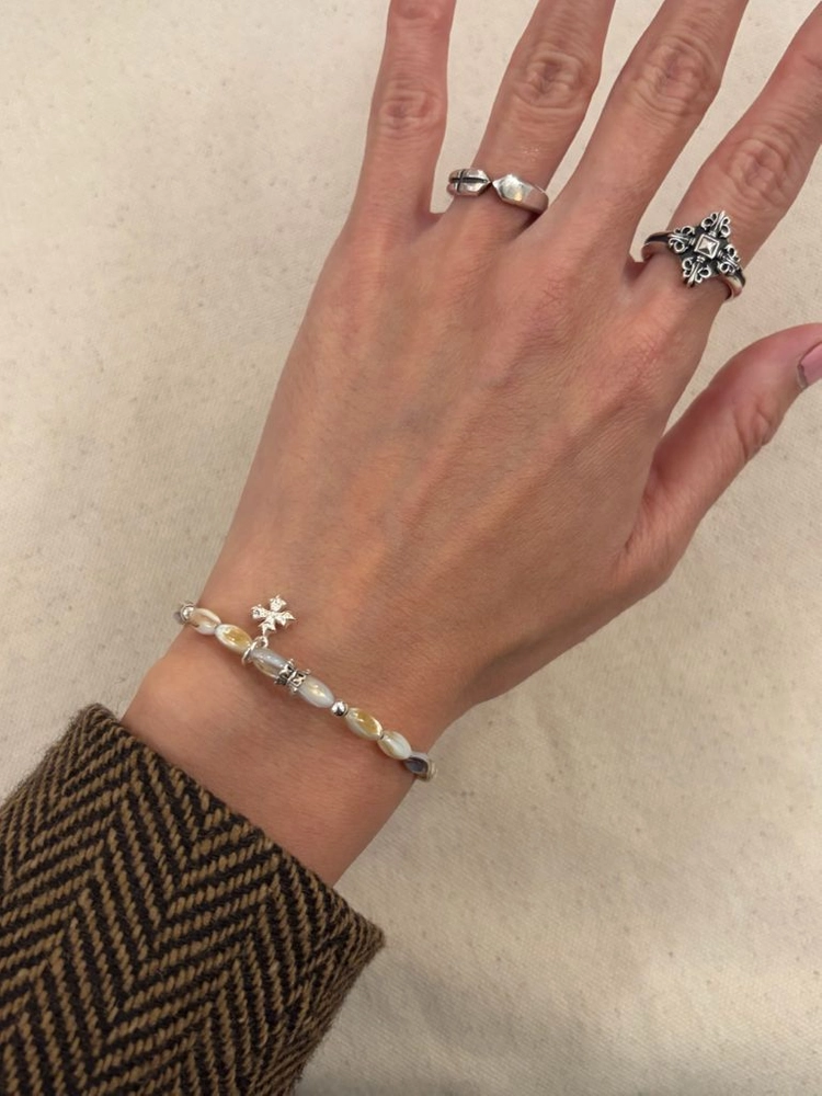 Grace Shell Bracelet 이미지