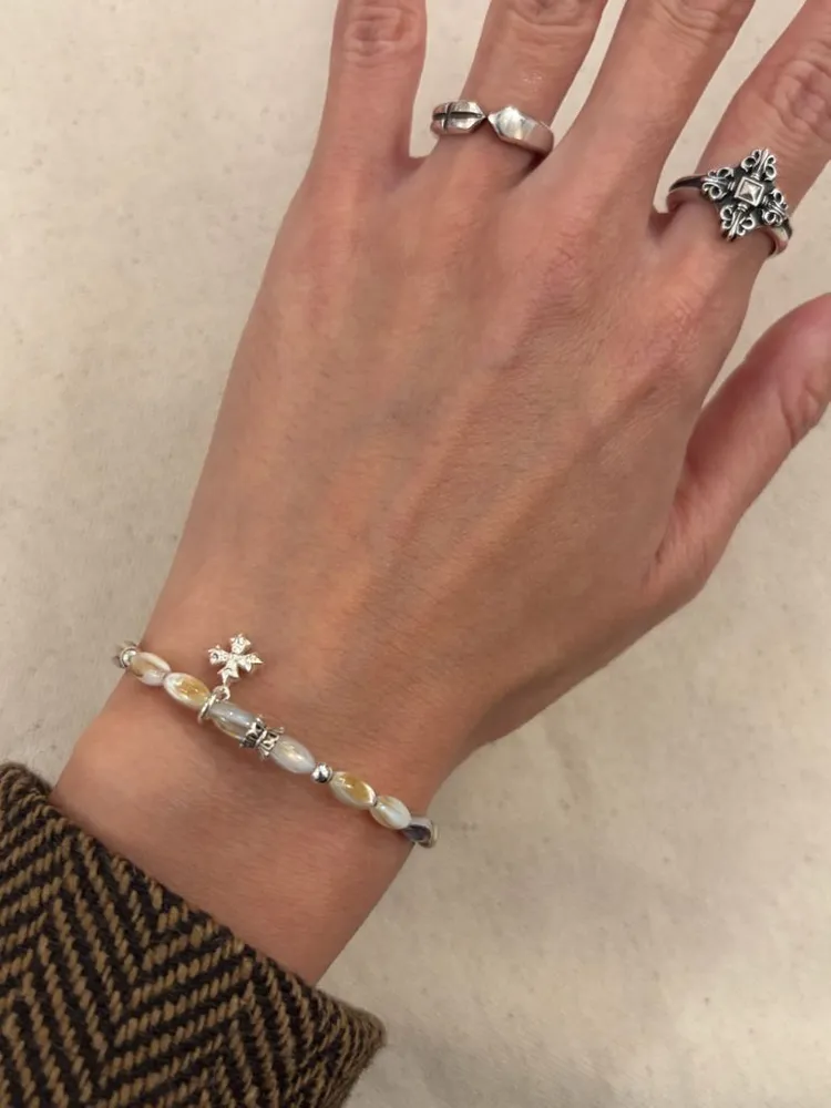 Grace Shell Bracelet 이미지