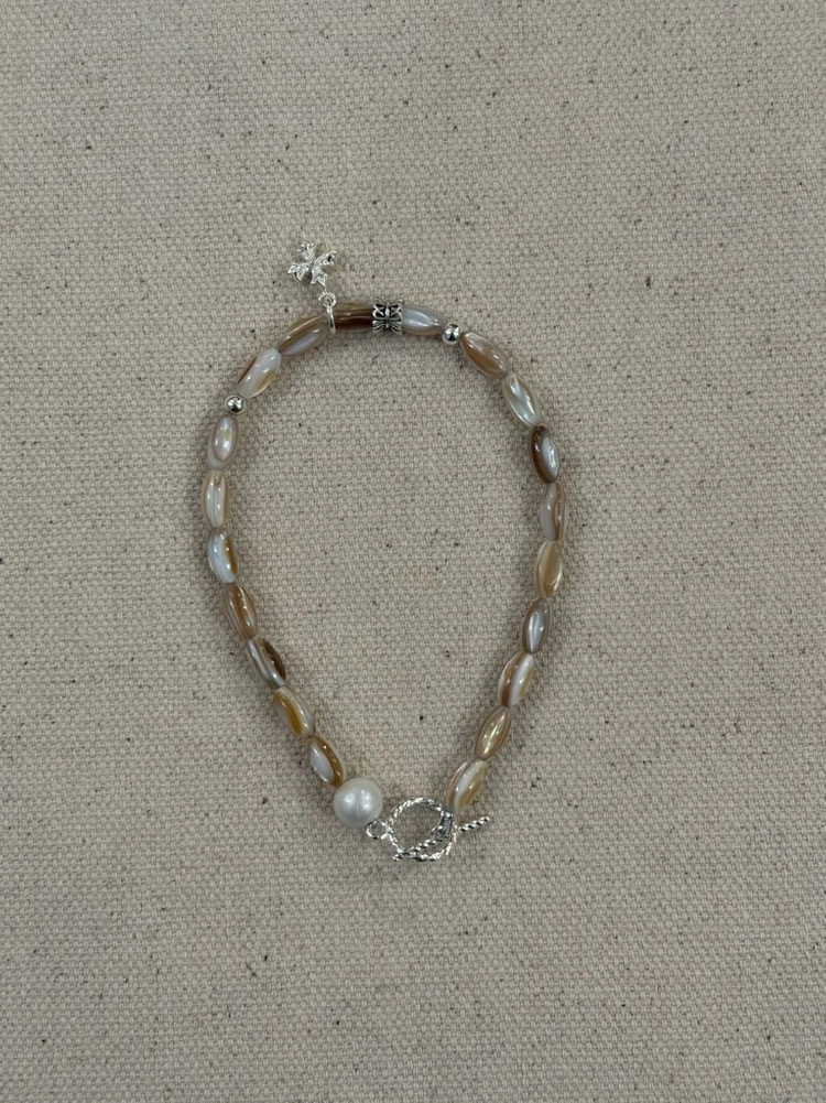 Grace Shell Bracelet 이미지