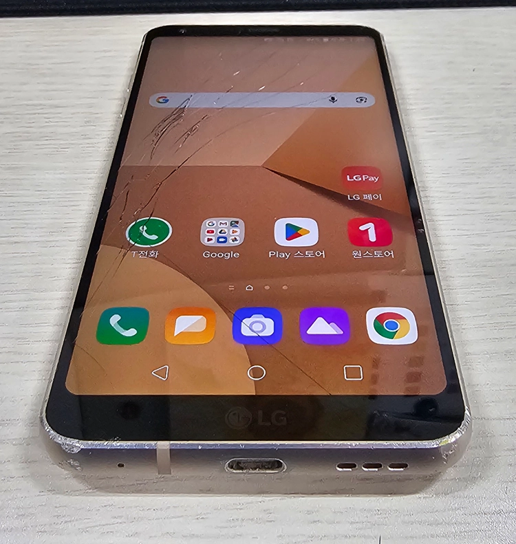 LG 스마트폰 G6 팝니다. 이미지