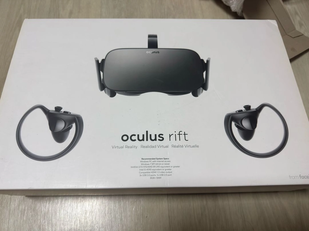VR 오큘러스 리프트 CV1 (Oculus Rift) 팝니당 - 안심되는 중고거래