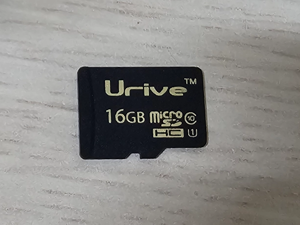 티피링크 Tapo C210 홈캠(16gb 메모리 포함) 팝니다. 이미지