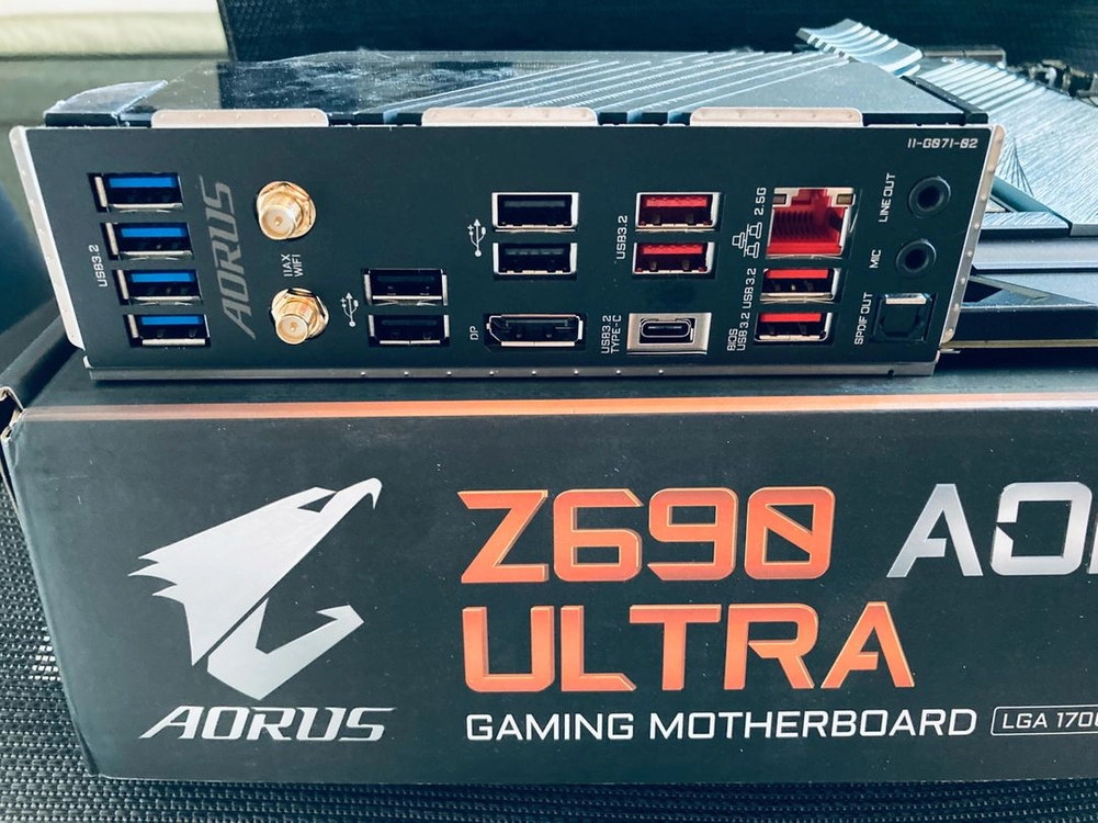 GIGABYTE Z690 AORUS ULTRA 이미지
