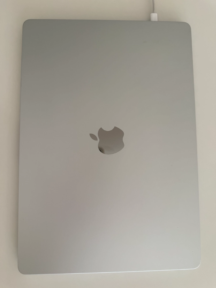 맥북에어 15 M4 16GB/512GB - 안심되는 중고거래