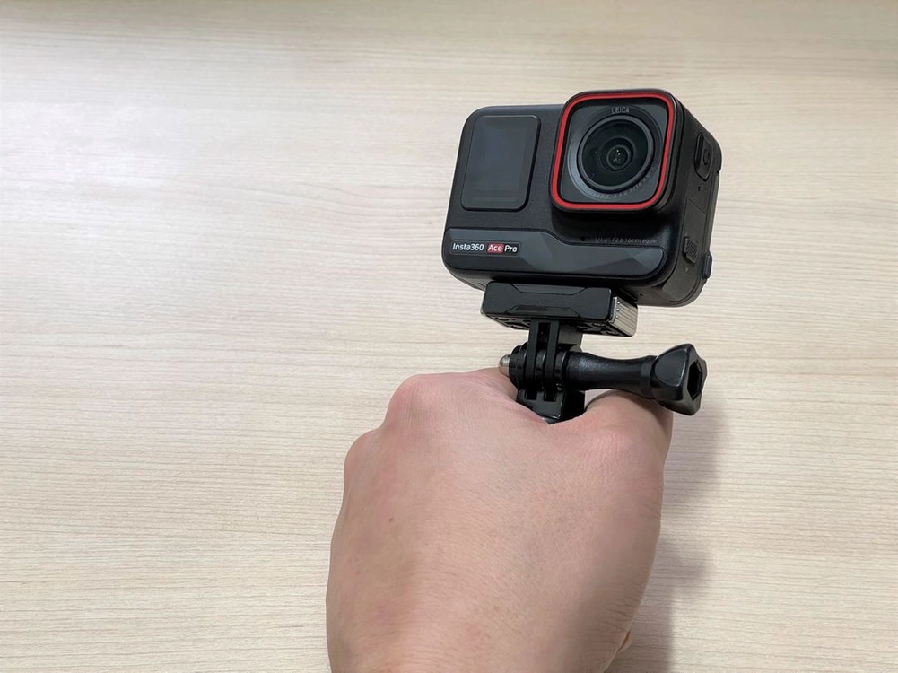 인스타360 에이스프로 악세사리 풀셋트 (그립킷, 바이크킷, 등등) 이미지