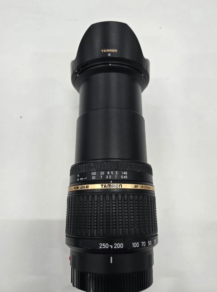 탐론 18-150mm f3.5-6.3 macro 소니 알파마운트 렌즈 판매합니다 이미지