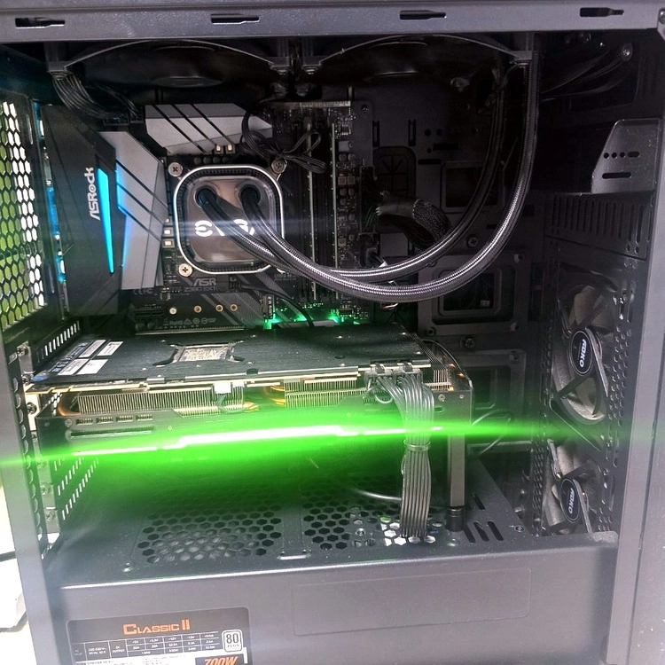 마이크로닉스 Classic II 700W 파워 80PLUS 정상작동 이미지