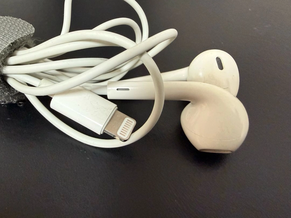 애플 APPLE 아이폰 정품 이어폰 헤드 IPHONE 사운드 비츠 닥터드레새상품급리모컨정품사진참고개인입니다가까운곳은 이미지