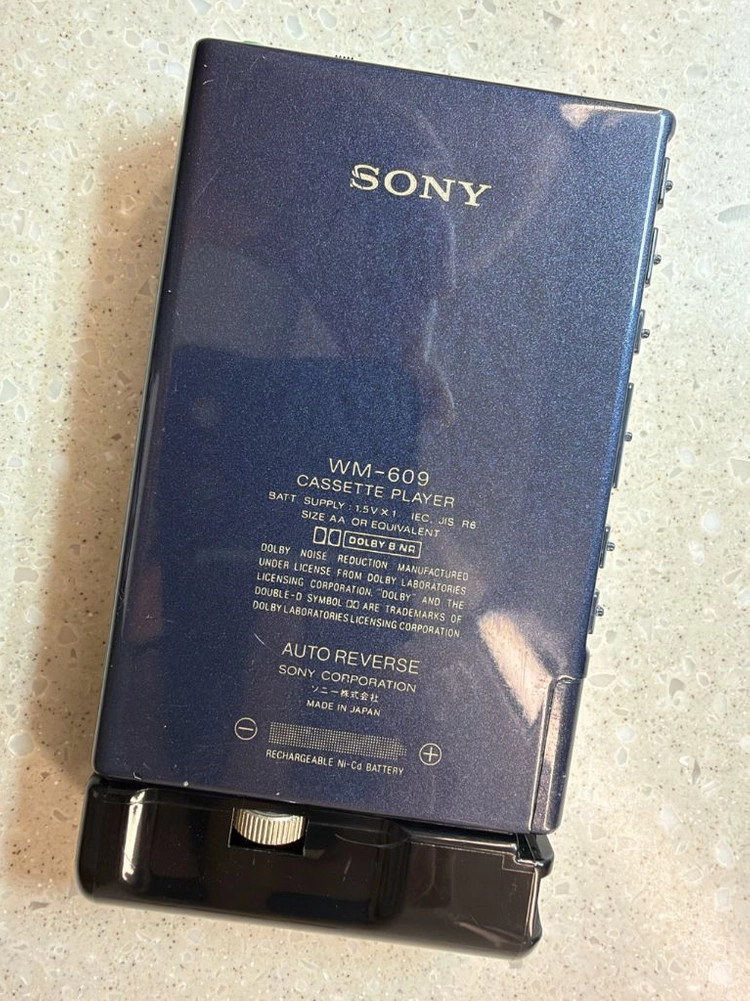 Sony WM-609 카세트플레이어 워크맨 판매 합니다. 이미지