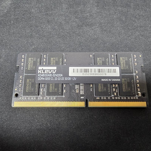KLEVV 노트북용 DDR4 32GB RAM (3200MHz/PC4-25600) 이미지