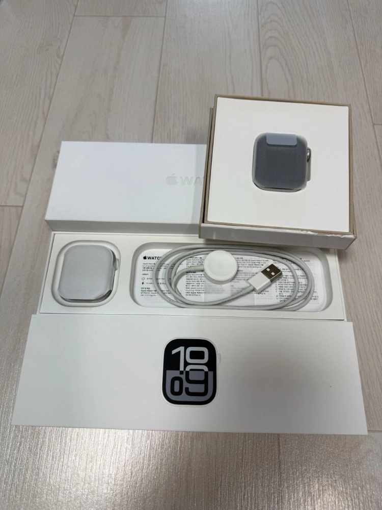 [리퍼 미사용] 애플워치 10 46mm 실버 GPS 이미지