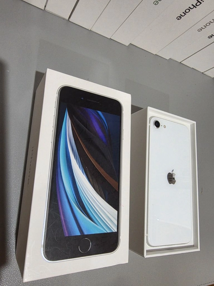 아이폰 SE2 화이트 128GB [박스포함] 이미지