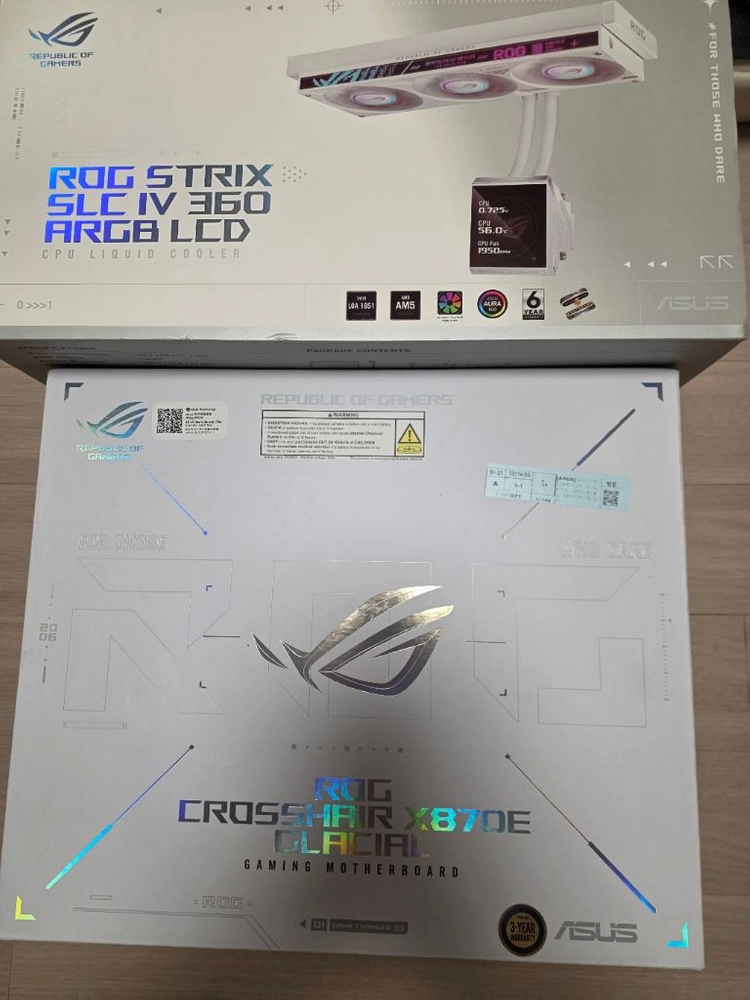 ASUS ROG X870E GLACIAL 화이트 판매 이미지