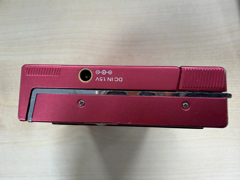 Sony WM-F30 워크맨 카세트 플레이어 이미지